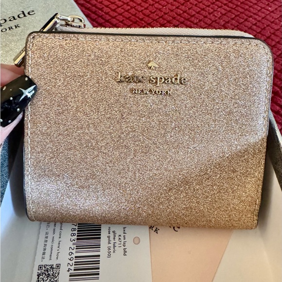 Kate Spade Small Leather Bifold Glitter Silver Wallet NWT - Picture 1 of 8